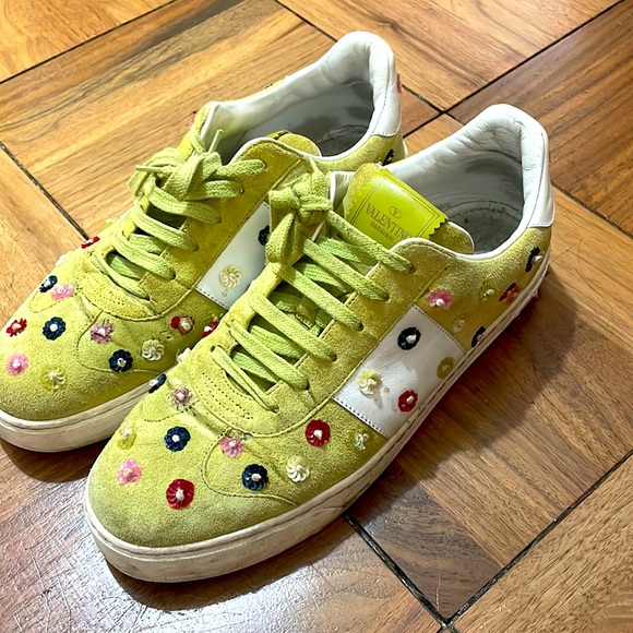 Valentino Shoes - Green Valentino sneakers with flowers, worn but in good condition!